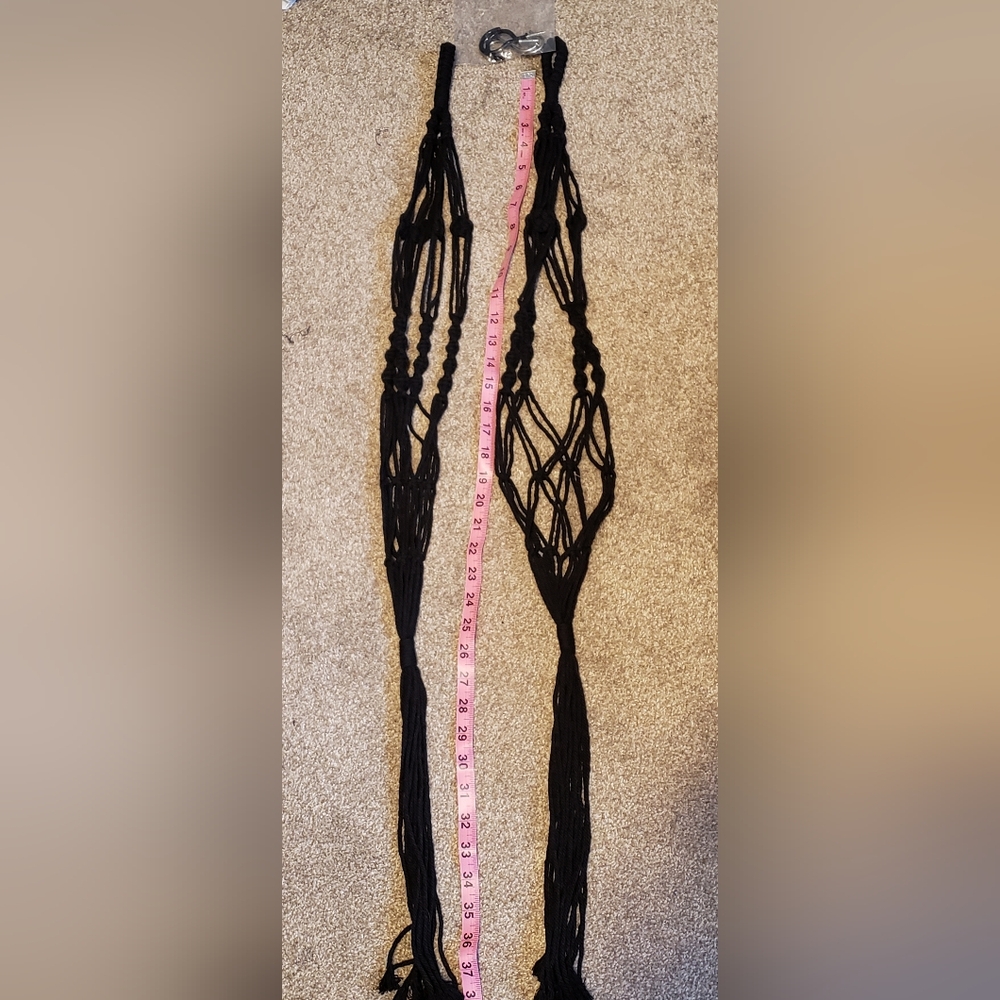 Macrame Plant holders-set of 2 NEW